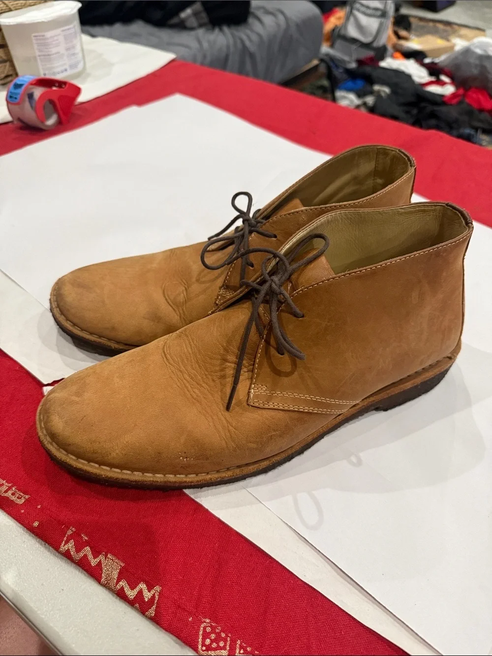 Johnston & Murphy Tan Leather Chukka Boots